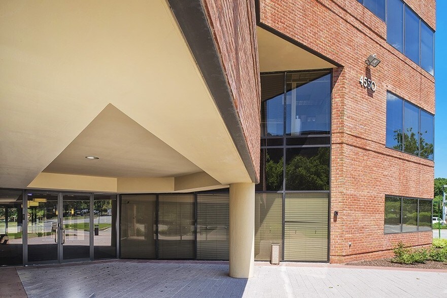 More Photos Of 4550 Forbes Blvd, Lanham Office For Lease