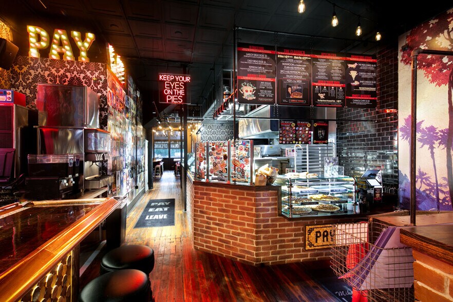 More Photos Of 2014 Elm St, Cincinnati Storefront For Sale