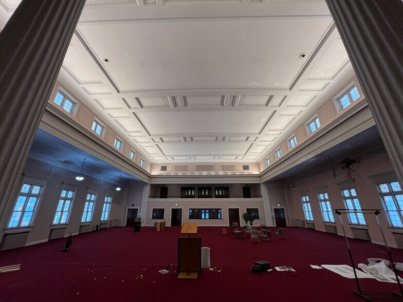 More Photos Of 2410 Fairfield Ave, Fort Wayne Religious Facility For Sale