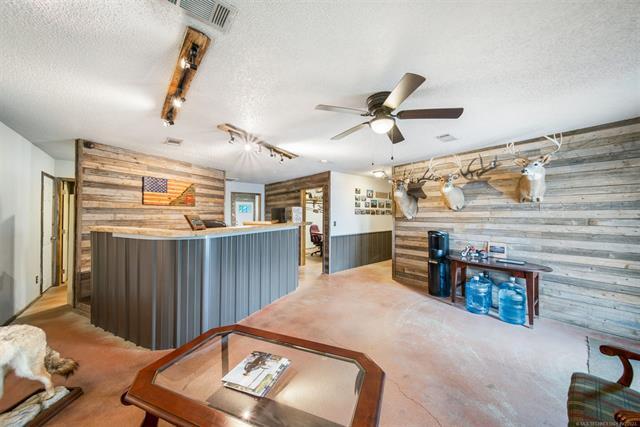 More Photos Of 16382 E Highway 20, Claremore Office Residential For Lease