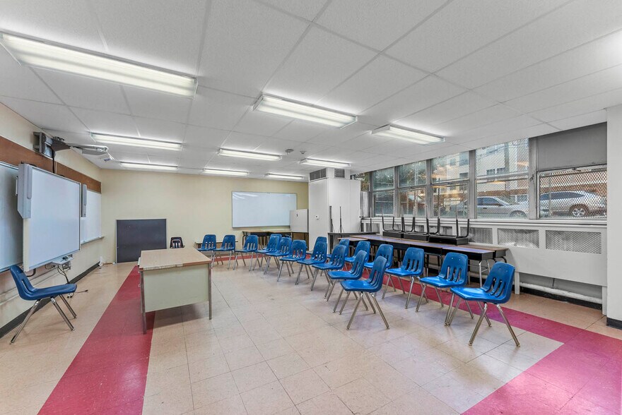 More Photos Of 211-221 3rd St, Passaic Schools For Lease
