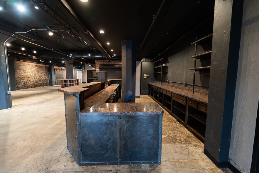 More Photos Of 143 N Rock Island St, Wichita Apartments For Sale