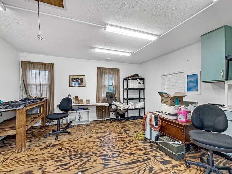 More Photos Of 401 Wooster St, Lodi Office Residential For Sale