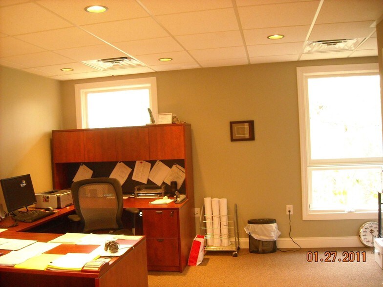 More Photos Of 3 Gamecock Ave, Charleston Office Residential For Lease