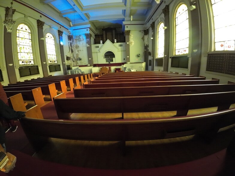 More Photos Of 3212 Reading Rd, Cincinnati Religious Facility For Sale