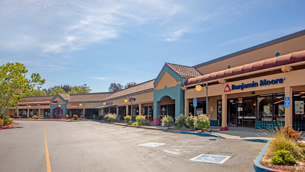 More Photos Of 102-164 Cochrane Rd, Morgan Hill Unknown For Lease