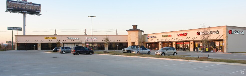 Primary Photo Of 2910-2920 Gulf Fwy, League City General Retail For Lease