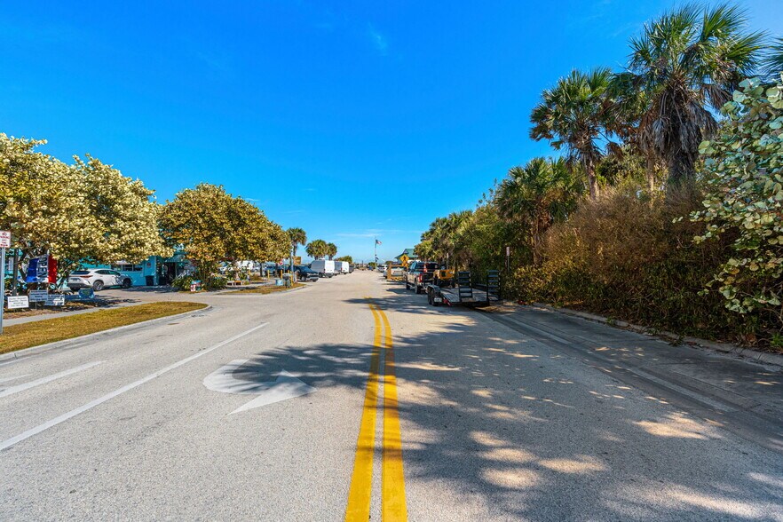 More Photos Of 9300 N A1A, Vero Beach Freestanding For Sale