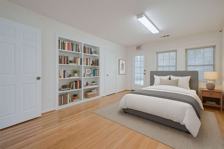 More Photos Of 826 Heights Blvd, Houston Office Residential For Sale