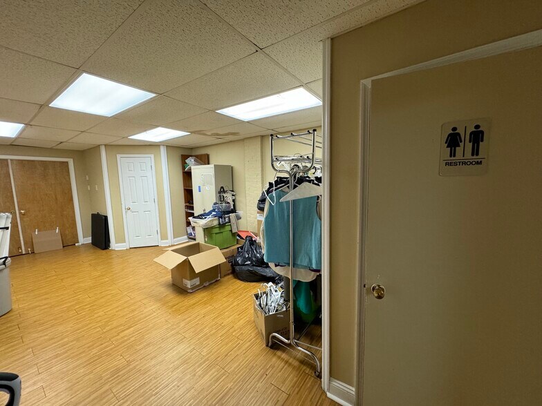 More Photos Of 38-40 W Church St, Hagerstown Religious Facility For Sale
