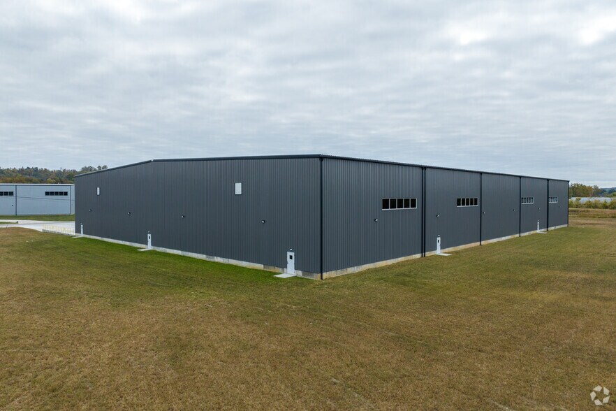More Photos Of 340 Commerce Drive, South Point Warehouse For Sale