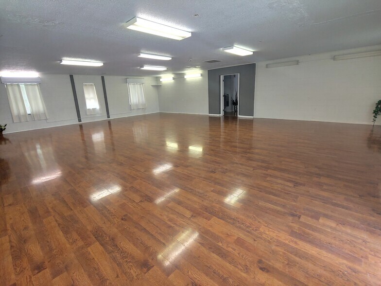 More Photos Of 4913 Archdale Rd, Trinity Office For Sale