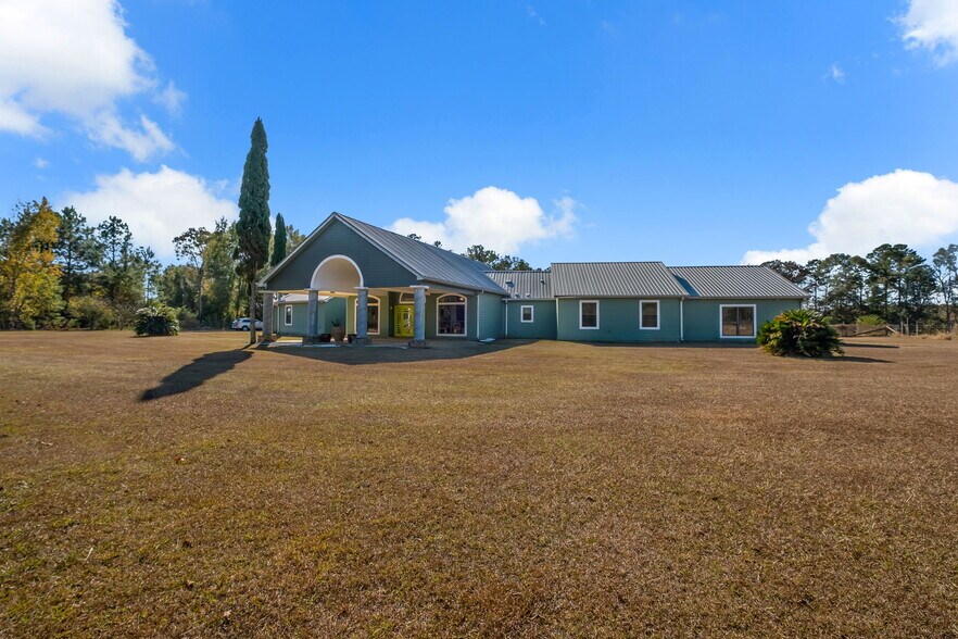 More Photos Of , Quincy Unknown For Sale