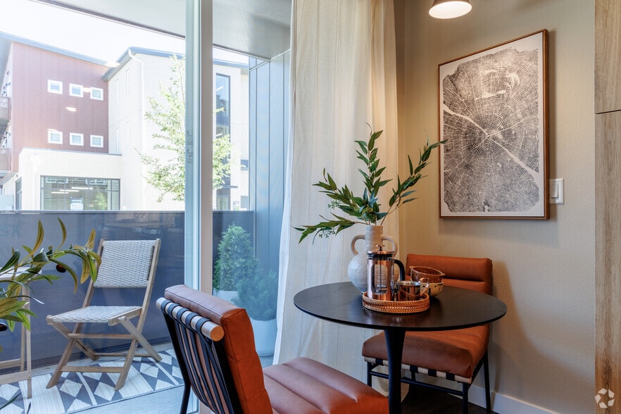 More Photos Of 5845 Arapahoe Ave, Boulder Apartments For Lease