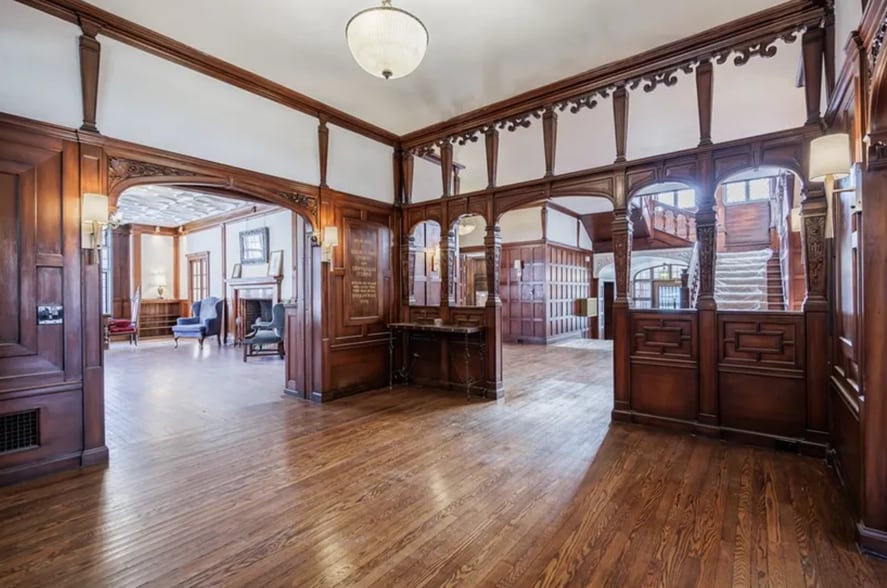 More Photos Of 935 East Ave, Rochester Office For Sale