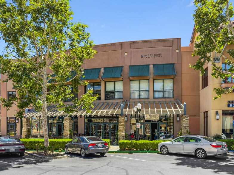 More Photos Of 24510 Town Center Dr, Valencia Storefront Retail Office For Sale