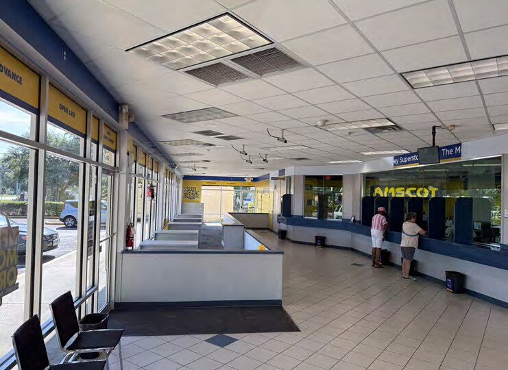 More Photos Of 36640 Pure Water Way, Zephyrhills General Retail For Lease
