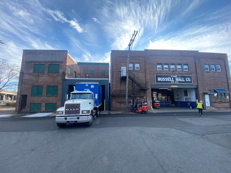 Primary Photo Of 480 Pratt Street Ext, Meriden Distribution For Lease