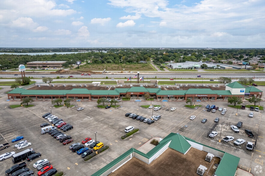 More Photos Of 14001-14065 Delany Rd, La Marque Unknown For Lease