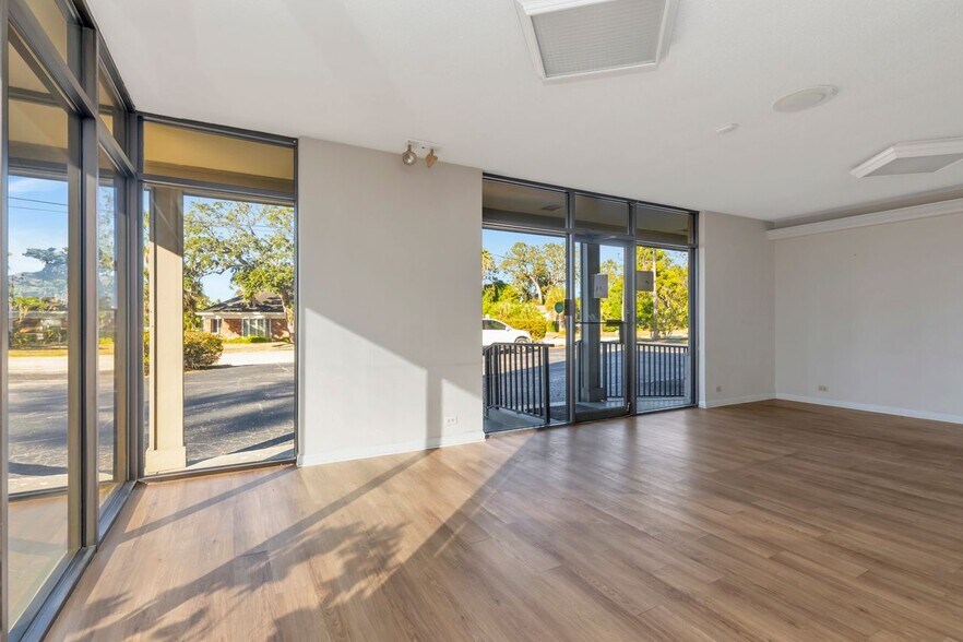 More Photos Of 1201 S Myrtle Ave, Clearwater Medical For Sale
