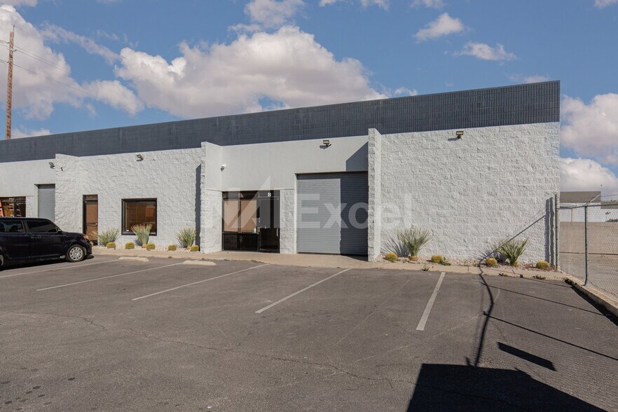More Photos Of 5860 Wynn Rd, Las Vegas Industrial For Lease