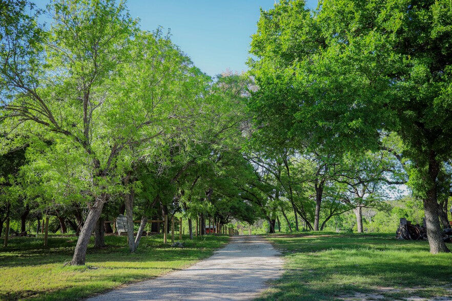 More Photos Of 6720 W Ranch Road 1674, Junction Land For Sale