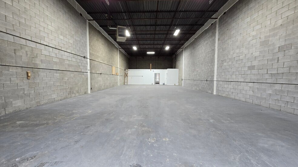 More Photos Of 101 Freshway Dr, Vaughan Flex For Sale
