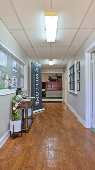 More Photos Of 301 Bolling St, Radford Religious Facility For Sale