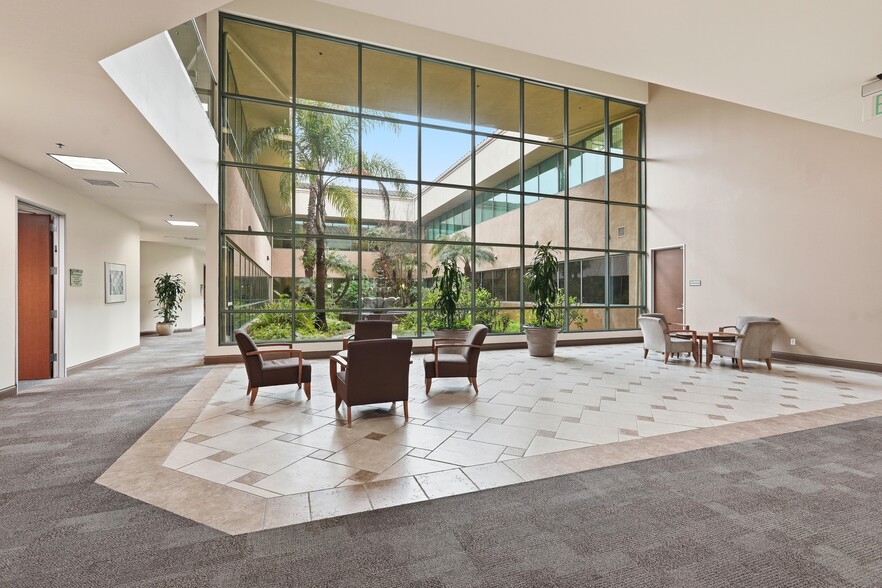More Photos Of 1000 Newbury Rd, Thousand Oaks Medical For Sale