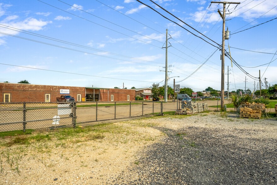 More Photos Of 4226 Lake St, Lake Charles Land For Sale