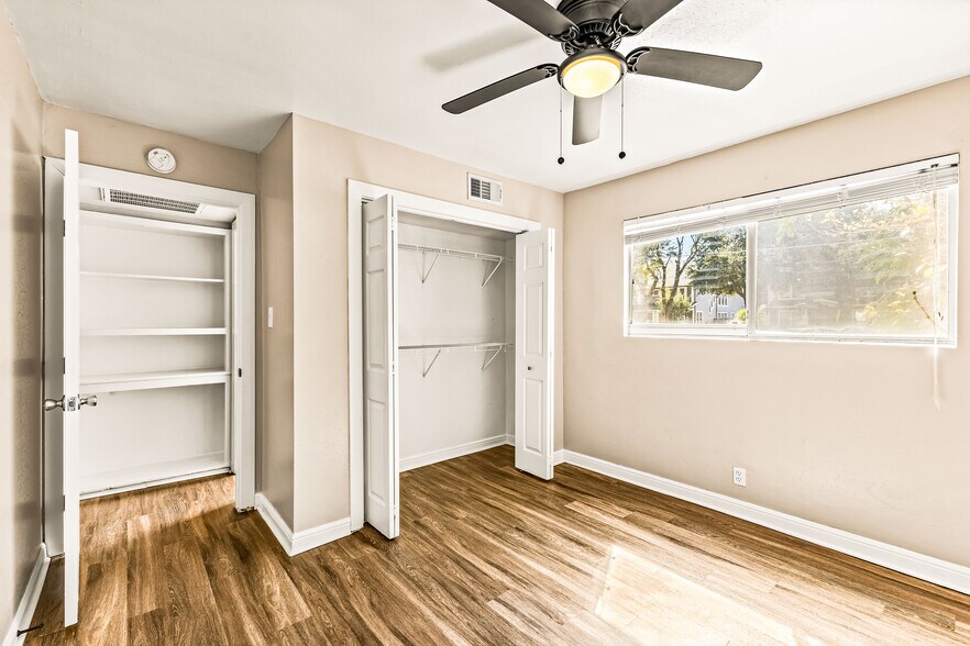 More Photos Of 4915 Reiger Ave, Dallas Apartments For Sale