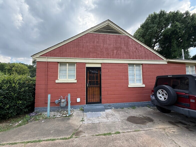 More Photos Of , Memphis Multifamily For Sale
