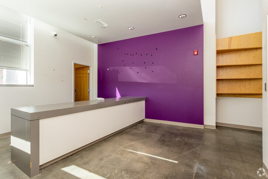 Photo of 1st Floor Ste 15380 Weir