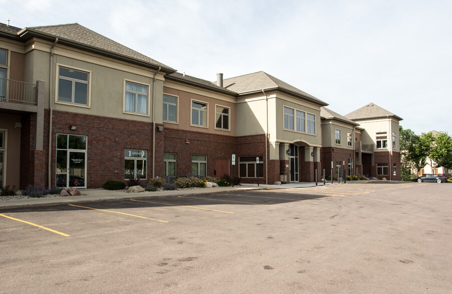 Primary Photo Of 5024 S Bur Oak Pl, Sioux Falls Office For Lease