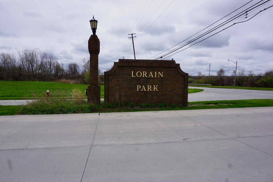 More Photos Of 7395 Industrial Parkway Dr, Lorain Manufacturing For Sale