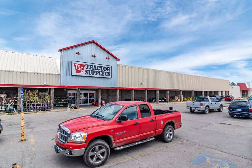 More Photos Of 1109 E State St, Cheboygan Unknown For Lease