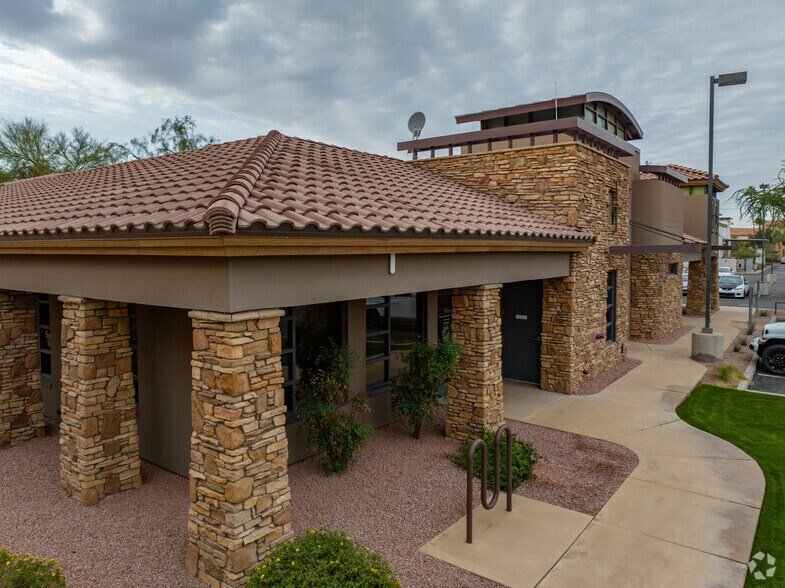 More Photos Of 9885 S Priest Dr, Tempe Medical For Lease