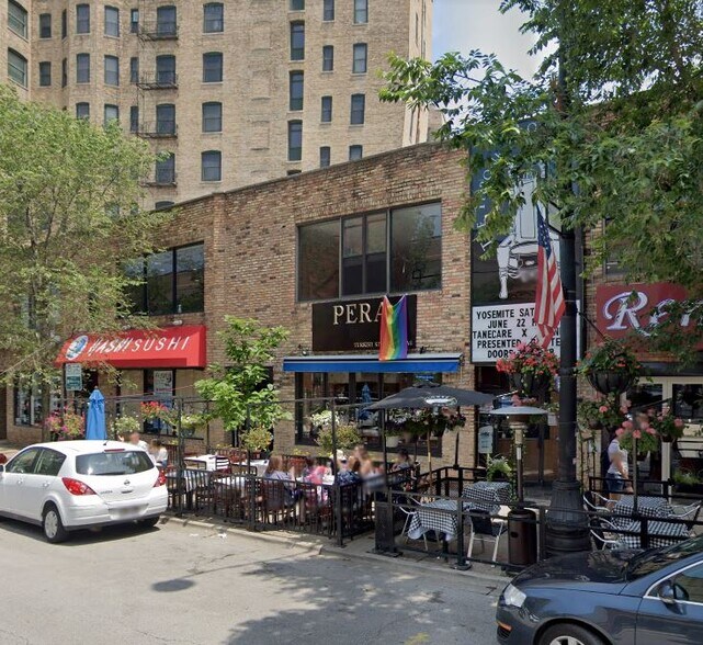 More Photos Of 2829-2833 N Broadway St, Chicago Storefront Retail Office For Lease