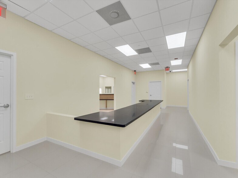 More Photos Of 3301 NW 107th Ave, Miami Research And Development For Lease