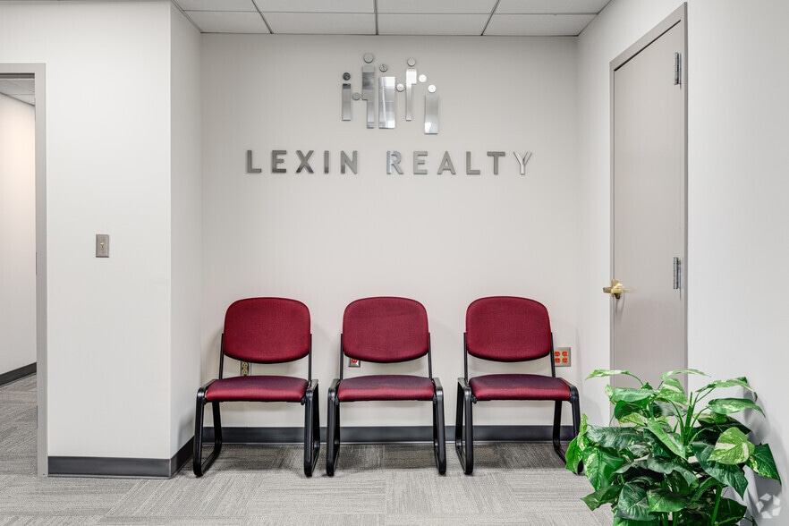 More Photos Of 6495 New Hampshire Ave, Hyattsville Unknown For Lease