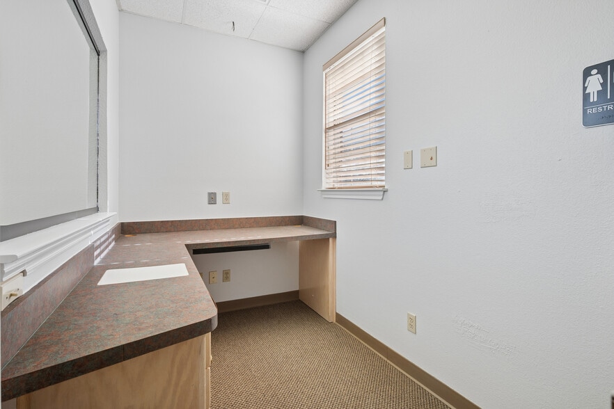 More Photos Of 6407 Colleyville Blvd, Colleyville Medical For Lease