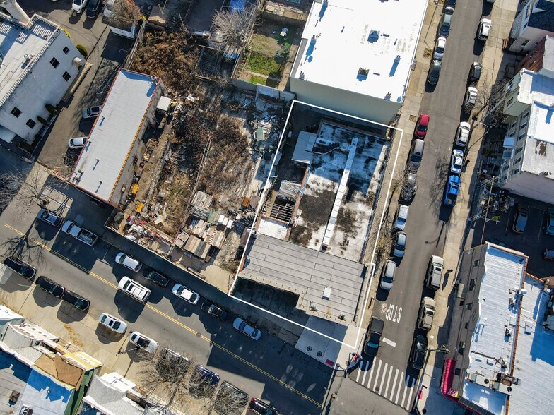 More Photos Of 7202 Myrtle Ave, Glendale Lodge Meeting Hall For Sale