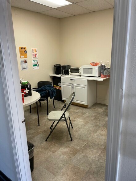 More Photos Of 1191 Echo Ave, Seaside Storefront Retail Office For Lease