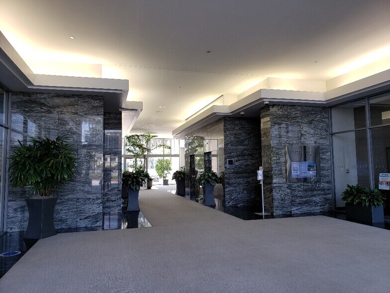 More Photos Of 3633 Inland Empire Blvd, Ontario Office For Lease