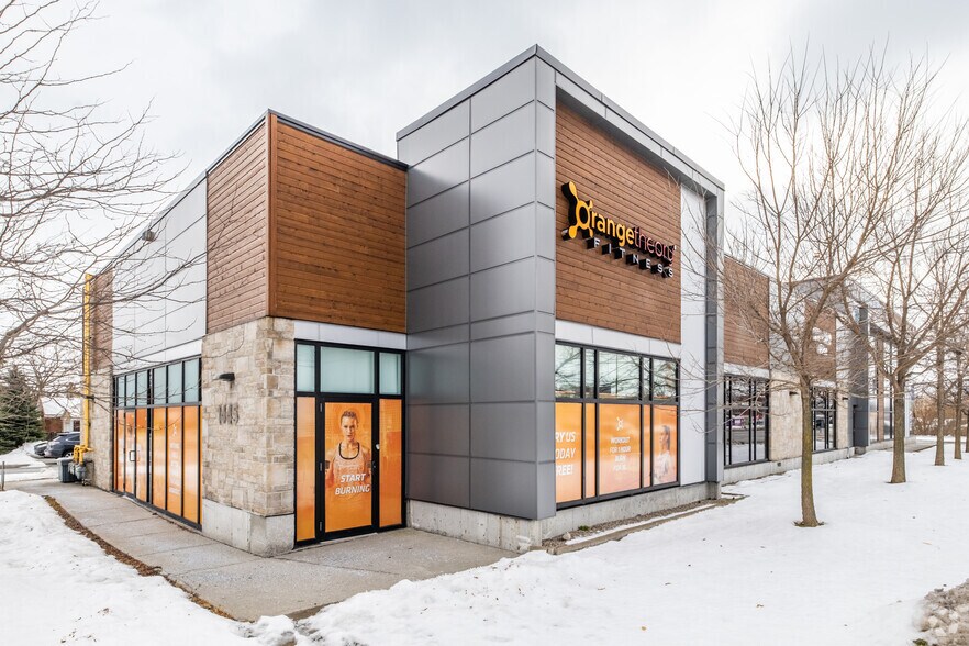 More Photos Of 1445 Merivale Rd, Ottawa Storefront Retail Office For Lease