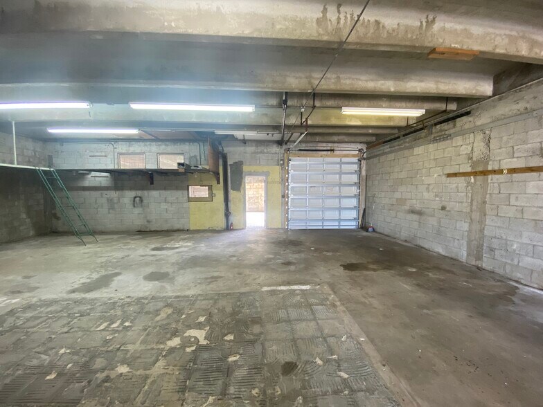 More Photos Of 2126 Collins Ct, Hollywood Refrigeration Cold Storage For Lease