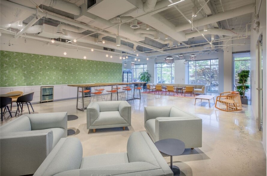 More Photos Of 8520 Cliff Cameron Dr, Charlotte Office For Lease