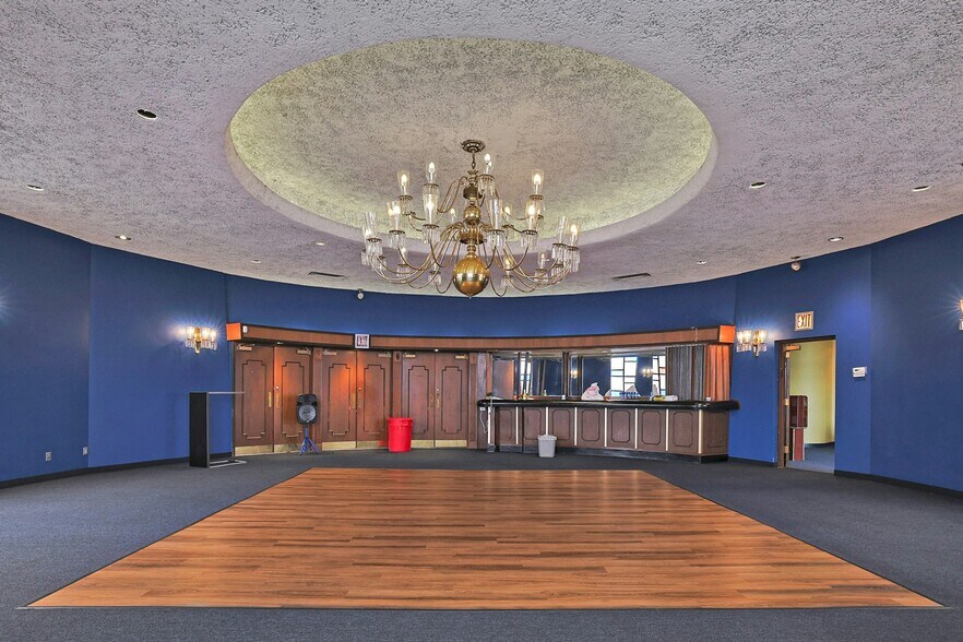 More Photos Of 311 Central Park Ave, Yonkers Specialty For Sale