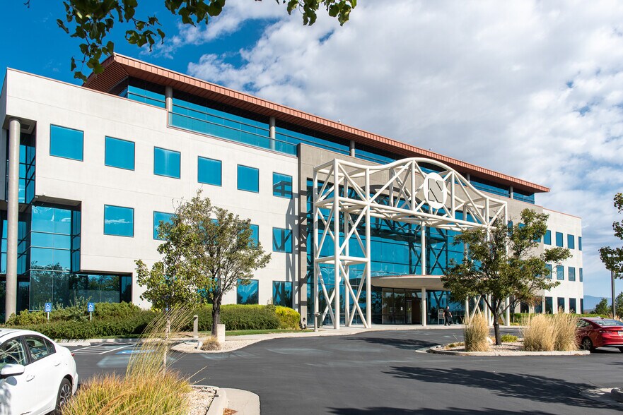 More Photos Of 4750 W 2100 S, Salt Lake City Office For Lease