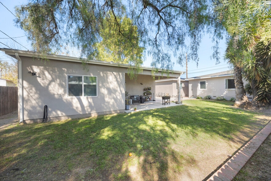 More Photos Of 456 N Batavia St, Orange Apartments For Sale